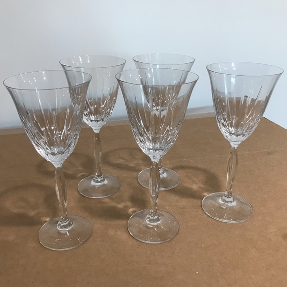 Mikasa Dining Vintage Mikasa Interlude Cut Crystal Stemmed Wine